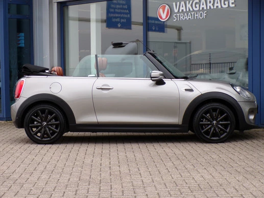 MINI Cooper Cabrio - Afbeelding 28 van 30