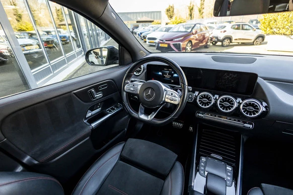 Mercedes-Benz GLA - Afbeelding 18 van 30