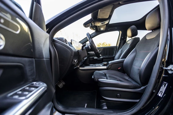 Mercedes-Benz GLA - Afbeelding 20 van 30