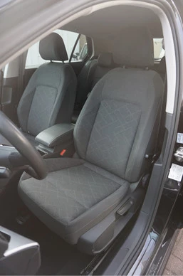 Volkswagen Golf - Afbeelding 16 van 21