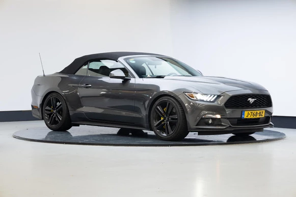 Ford Mustang - Afbeelding 2 van 29