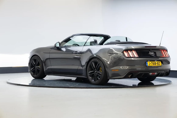 Ford Mustang - Afbeelding 4 van 29