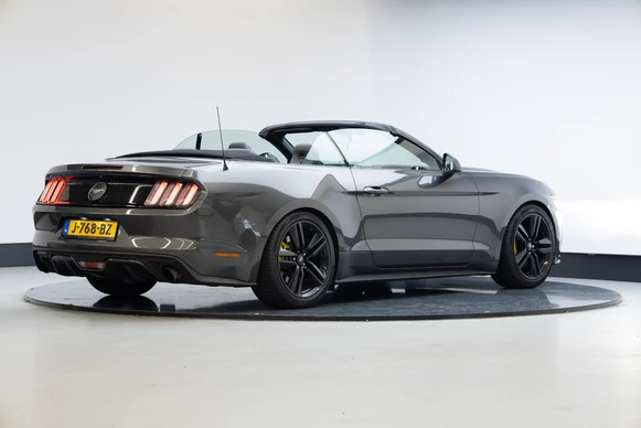 Ford Mustang - Afbeelding 20 van 29