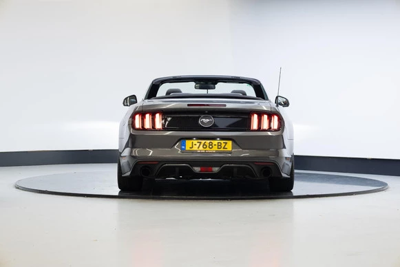 Ford Mustang - Afbeelding 23 van 29