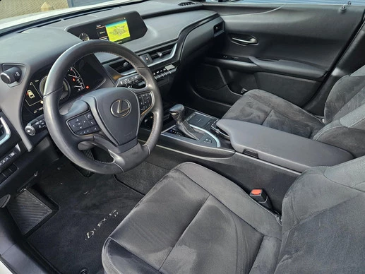 Lexus UX - Afbeelding 9 van 30