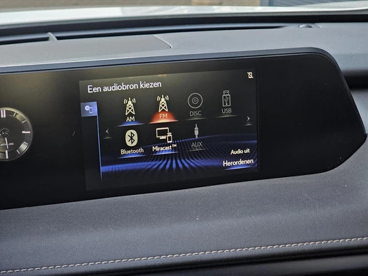 Lexus UX - Afbeelding 16 van 30