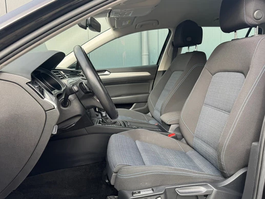Volkswagen Passat - Afbeelding 5 van 30