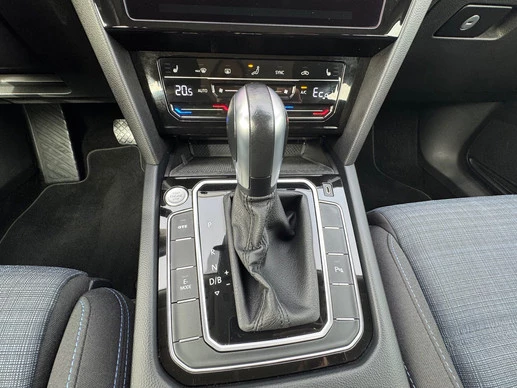 Volkswagen Passat - Afbeelding 29 van 30