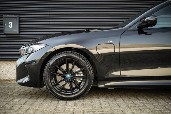 BMW 3 Serie - Afbeelding 15 van 30