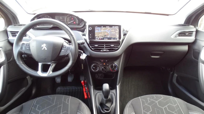 Peugeot 2008 - Afbeelding 13 van 27