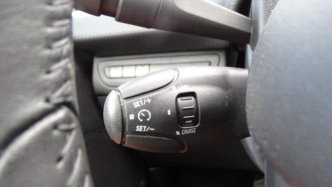 Peugeot 2008 - Afbeelding 24 van 27