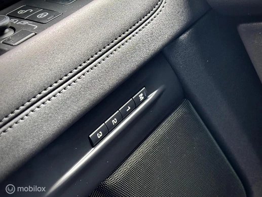 Land Rover Range Rover Evoque - Afbeelding 25 van 30