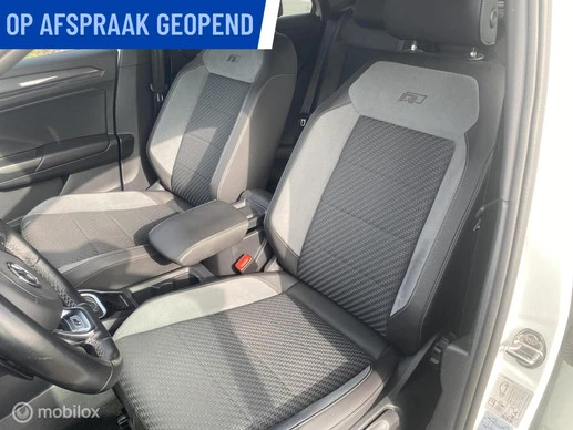 Volkswagen T-Roc - Afbeelding 17 van 30