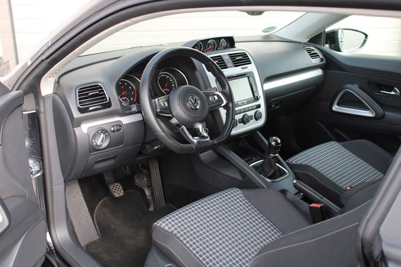 Volkswagen Scirocco - Afbeelding 9 van 17