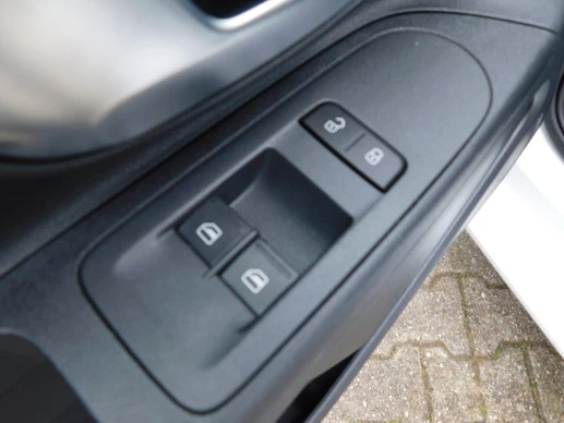 Volkswagen up! - Afbeelding 17 van 19