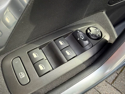 Peugeot 2008 - Afbeelding 24 van 30