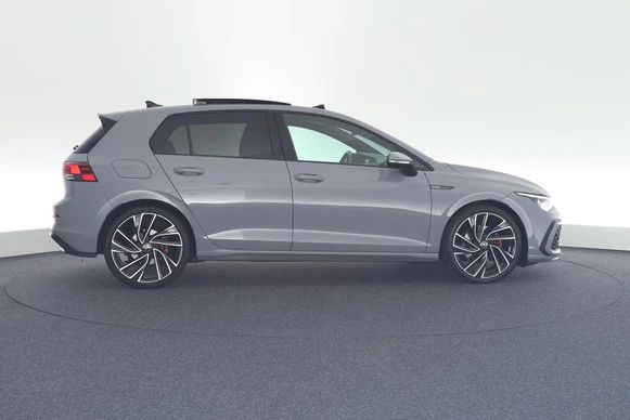 Volkswagen Golf - Afbeelding 11 van 30