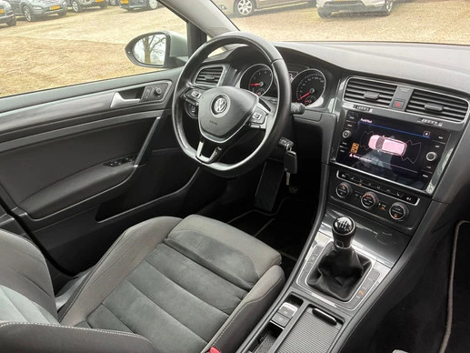 Volkswagen Golf - Afbeelding 3 van 28