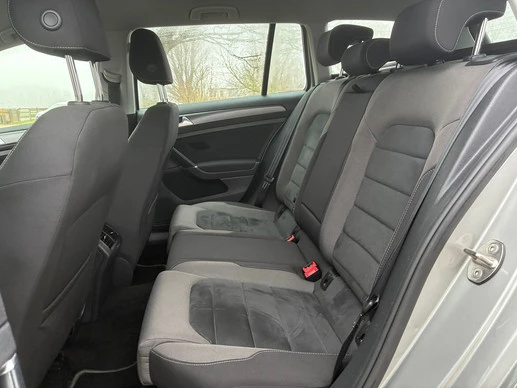 Volkswagen Golf - Afbeelding 11 van 28