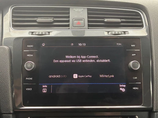 Volkswagen Golf - Afbeelding 25 van 28