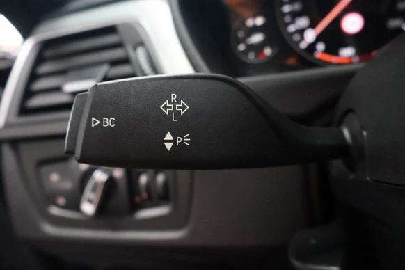 BMW 3 Serie - Afbeelding 17 van 30