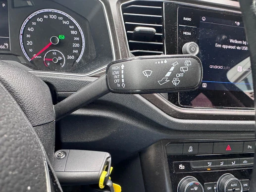 Volkswagen T-Roc - Afbeelding 11 van 24