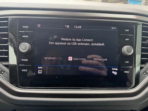 Volkswagen T-Roc - Afbeelding 17 van 24