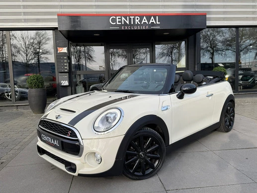 MINI Cooper S Cabrio - Afbeelding 1 van 30