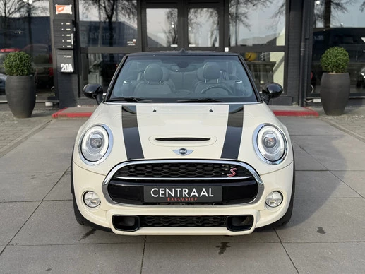 MINI Cooper S Cabrio - Afbeelding 2 van 30
