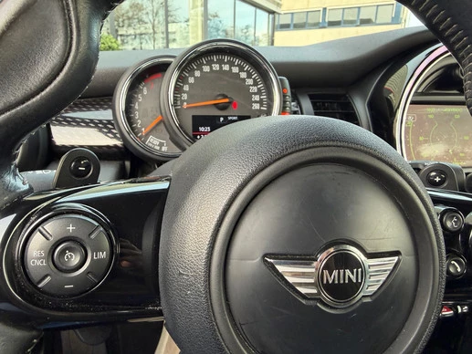 MINI Cooper S Cabrio - Afbeelding 9 van 30