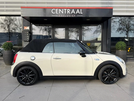 MINI Cooper S Cabrio - Afbeelding 14 van 30