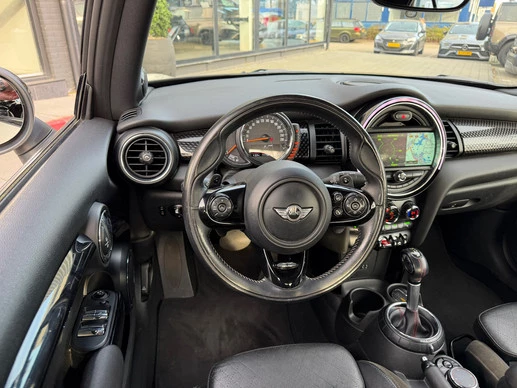 MINI Cooper S Cabrio - Afbeelding 22 van 30