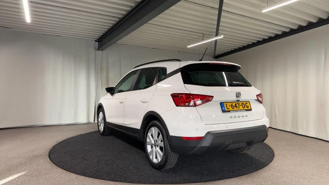 SEAT Arona - Afbeelding 2 van 30