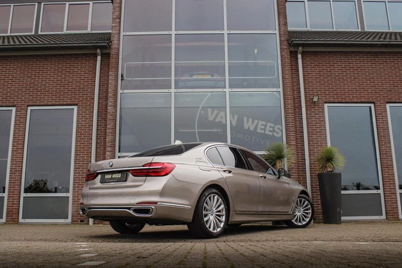 BMW 7 Serie - Afbeelding 5 van 30