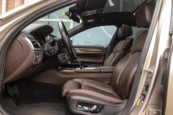 BMW 7 Serie - Afbeelding 13 van 30