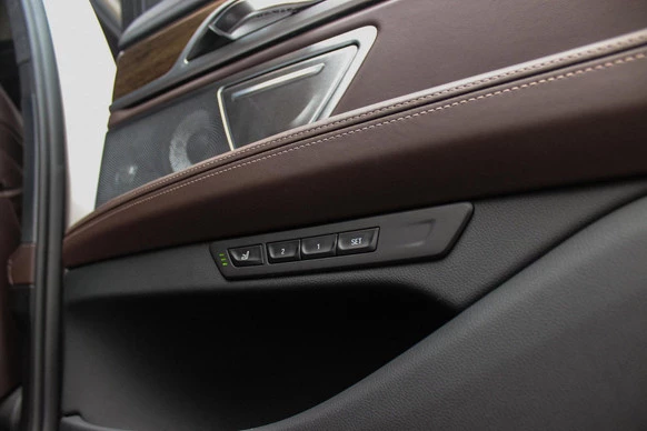 BMW 7 Serie - Afbeelding 22 van 30