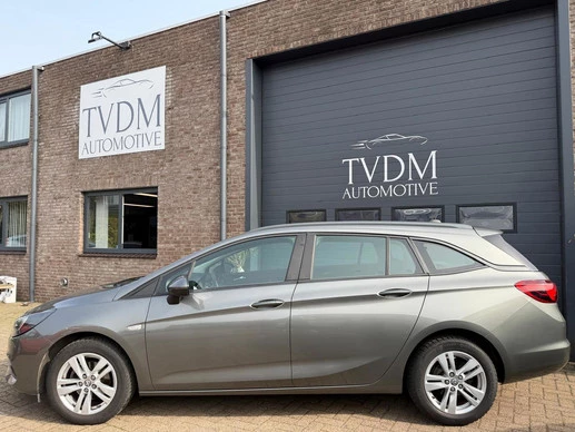 Opel Astra - Afbeelding 2 van 21