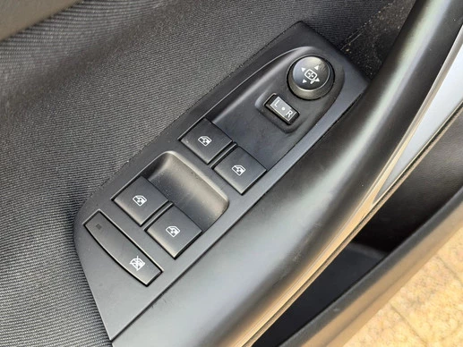 Opel Astra - Afbeelding 15 van 21