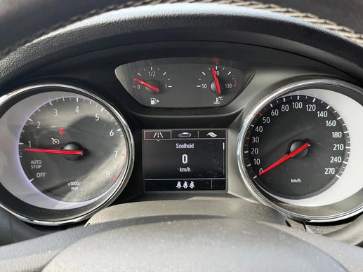 Opel Astra - Afbeelding 17 van 21