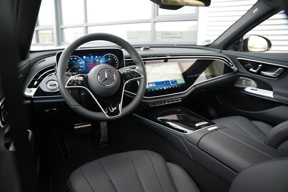 Mercedes-Benz E-Klasse - Afbeelding 2 van 30