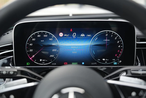 Mercedes-Benz E-Klasse - Afbeelding 16 van 30