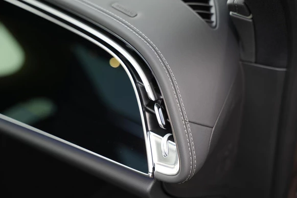 Mercedes-Benz E-Klasse - Afbeelding 25 van 30