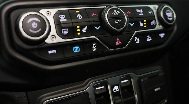 Jeep Wrangler - Afbeelding 11 van 30