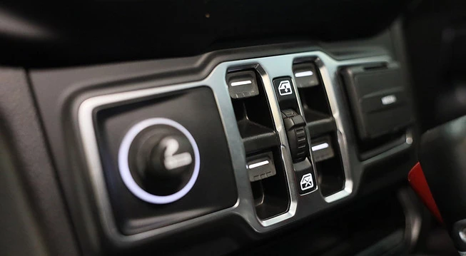 Jeep Wrangler - Afbeelding 13 van 30