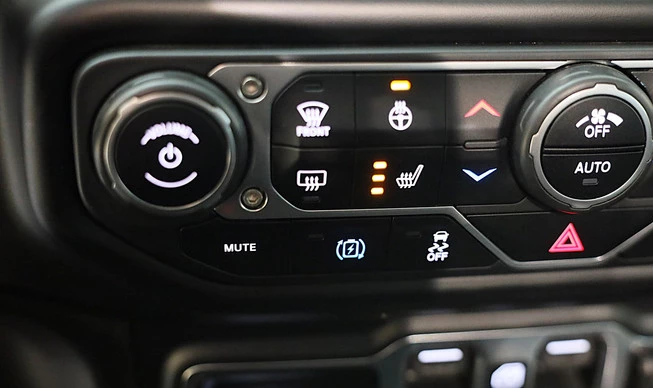 Jeep Wrangler - Afbeelding 19 van 30