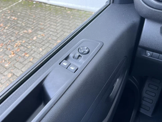 Peugeot e-Expert - Afbeelding 8 van 30