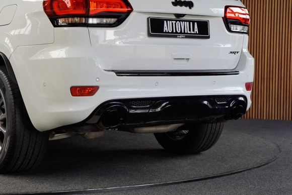 Jeep Grand Cherokee - Afbeelding 13 van 30