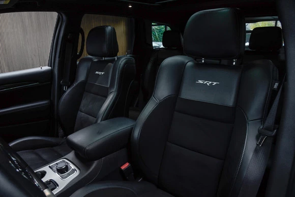 Jeep Grand Cherokee - Afbeelding 26 van 30