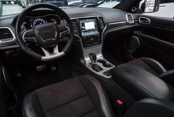 Jeep Grand Cherokee - Afbeelding 27 van 30