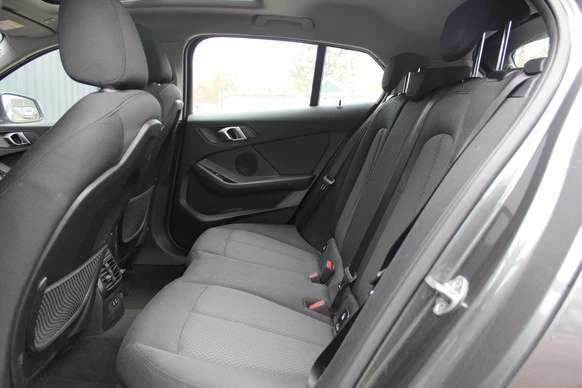 BMW 1 Serie - Afbeelding 17 van 30